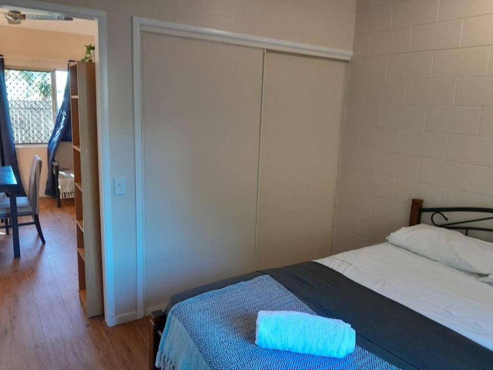 Edmonton Lodge 外观 照片
